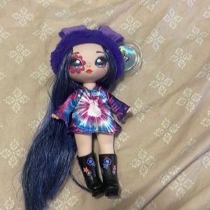 Series 4 Na Na surprise melanie mod